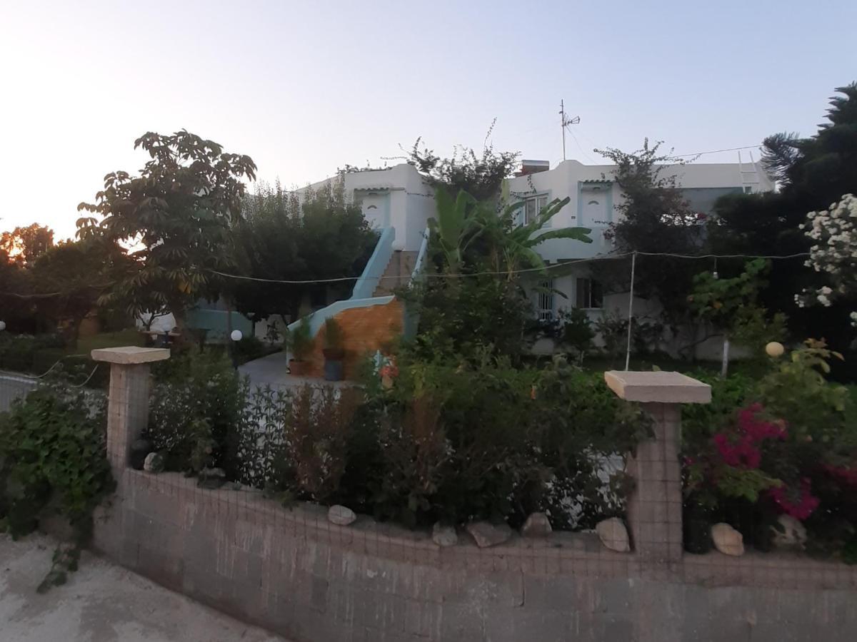 Zikas Apartments Marmari  Buitenkant foto