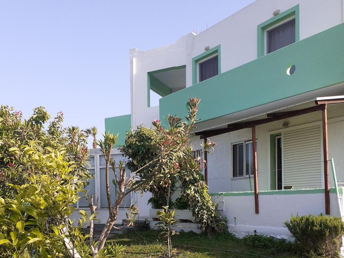 Zikas Apartments Marmari  Buitenkant foto