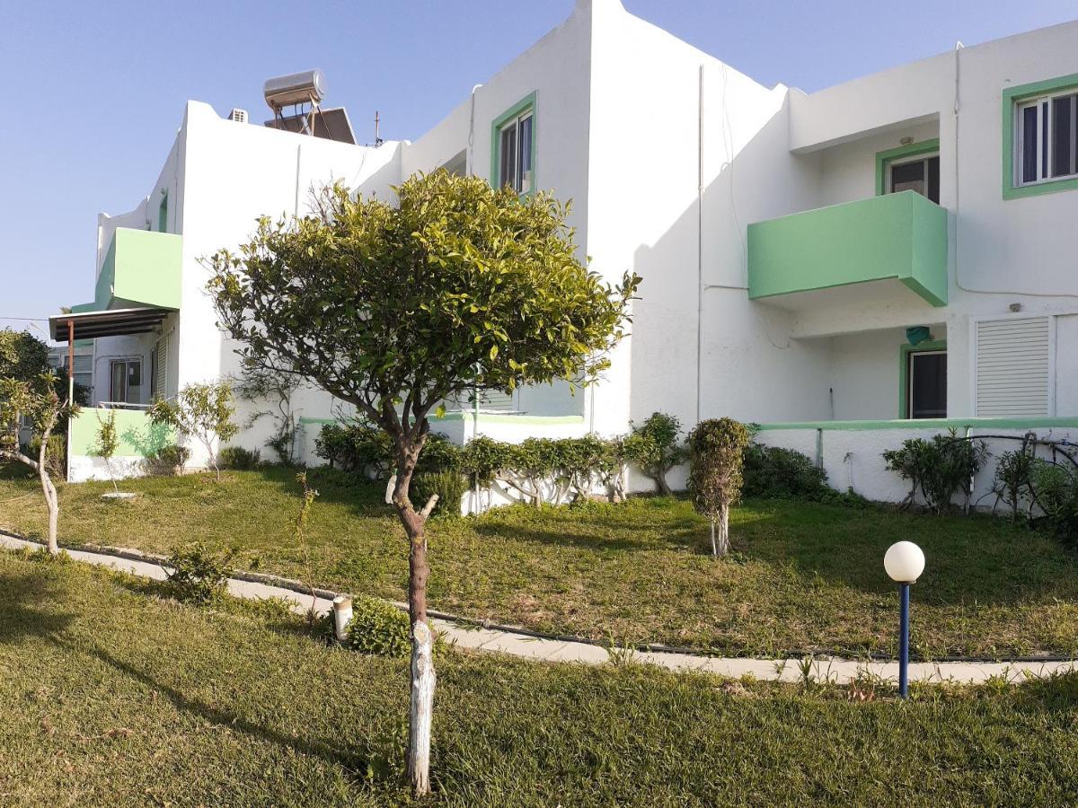 Zikas Apartments Marmari  Buitenkant foto